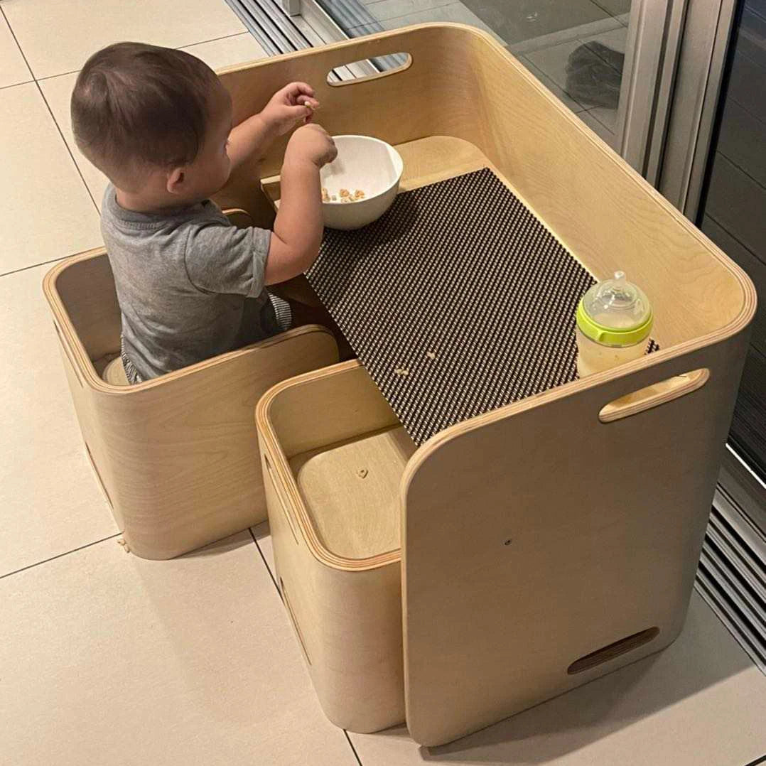 893238916-1